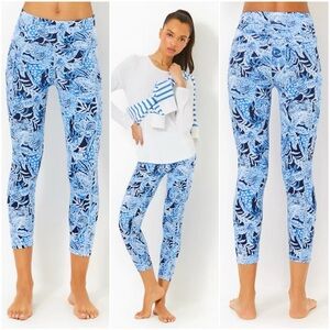 Lilly Pulitzer UPF 50+ Luxletic 24" High Rise Weekender Midi Legging! Sz L